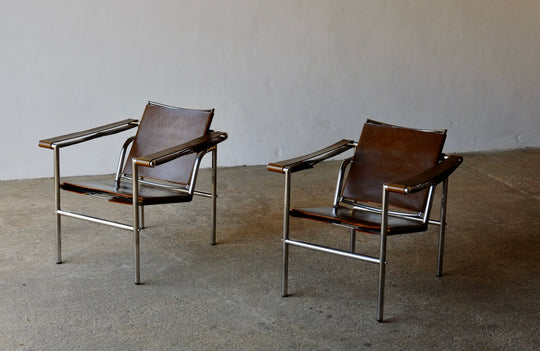 Basculant LC1 Chairs By Le Corbusier, B 301 Design