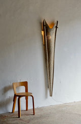 Postmodern Metal Wall Lamp