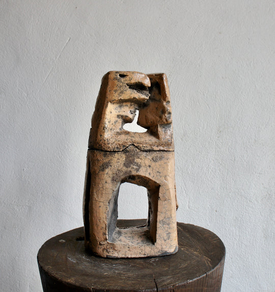 FIONA CLAI BROWN RAKU SCULPTURE