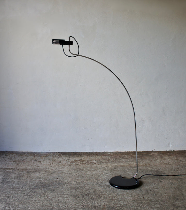 1970'S OLUCE FLOOR LAMP BY G. OSTUNI